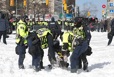 Police Break Up Ottawa Truck Protest : February 2022 : Personal Photo Projects : Photos : Richard Moore : Photographer